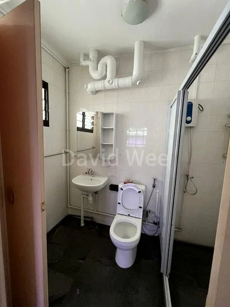 5 Room (5A) HDB for Rent in  241 Compassvale Walk - Image 2