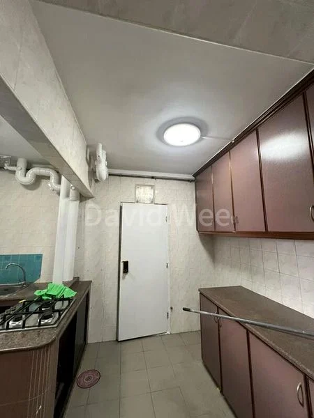 5 Room (5A) HDB for Rent in  241 Compassvale Walk - Image 8