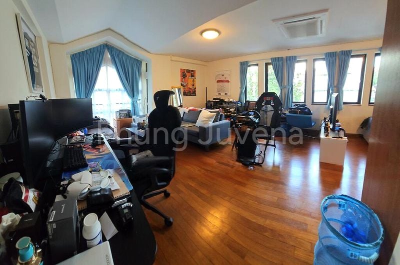 6 Bed Semi-Detached House (Landed) for Rent in Fernhill Road - Image 9