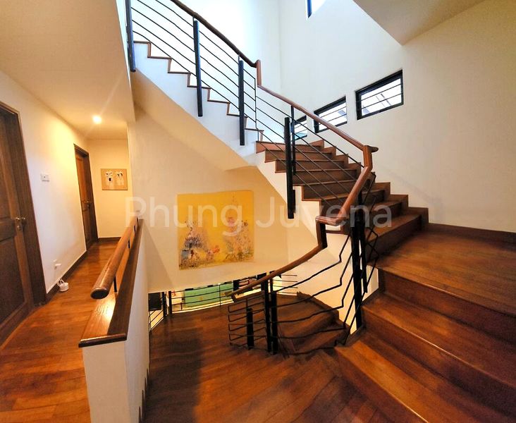 6 Bed Semi-Detached House (Landed) for Rent in Fernhill Road - Image 4