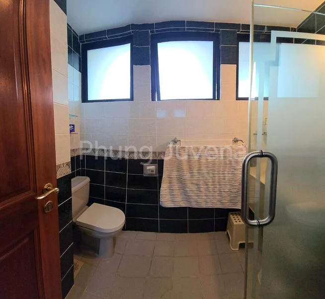 6 Bed Semi-Detached House (Landed) for Rent in Fernhill Road - Image 1