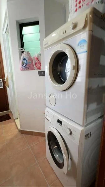 Common Room (Condo) for Rent in  Central Grove - Image 9