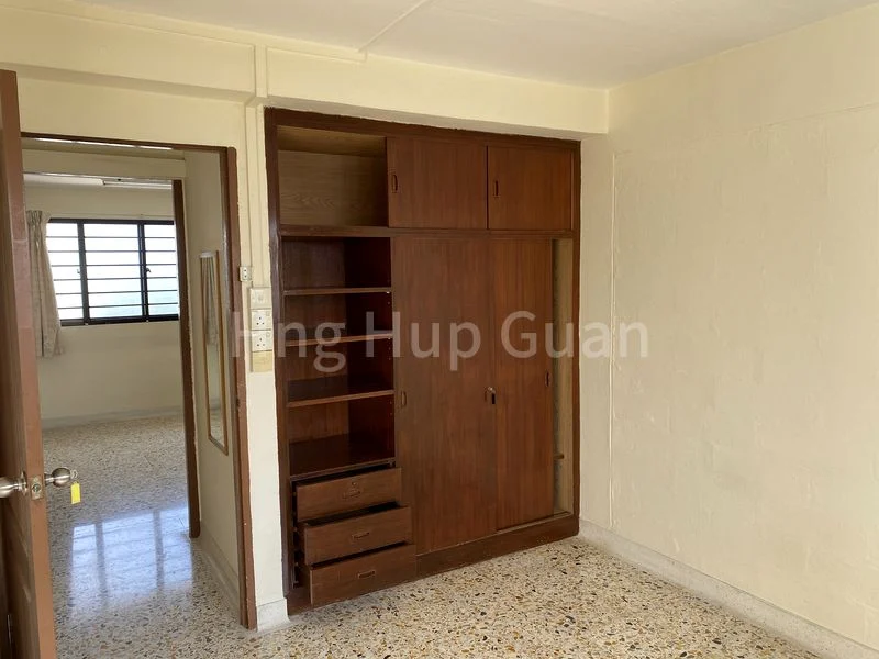 4 Room (4I) HDB for Rent in  76 Marine Drive - Image 5