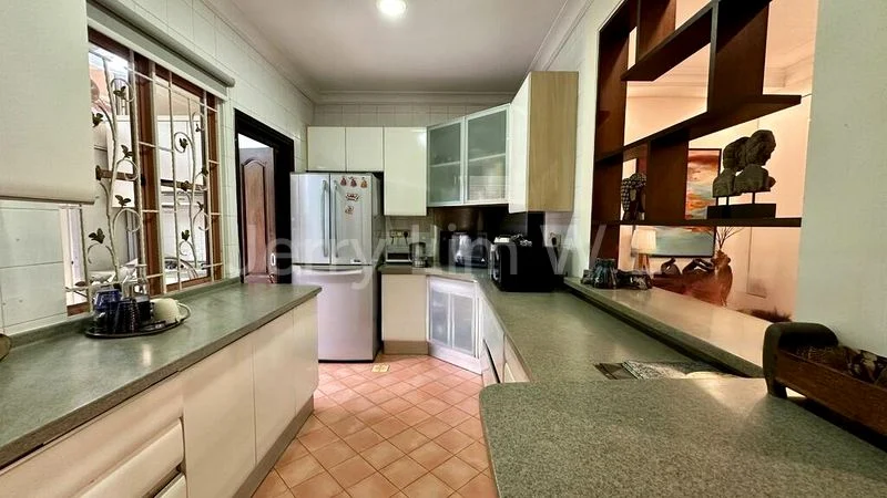 5 Bed Corner Terrace (Landed) for Sale in Serangoon Garden Estate - Image 2