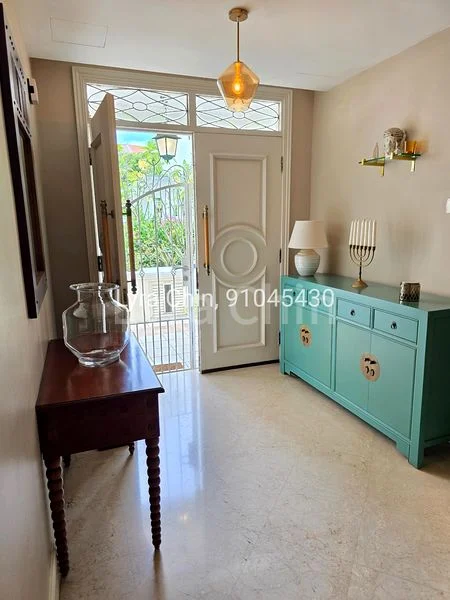 4+1 Bed Townhouse (Landed) for Sale in  Kew Green - Image 3