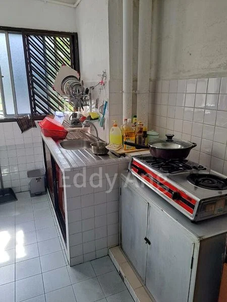 Common Room (HDB) for Rent in  210 Bukit Batok Street 21 - Image 3