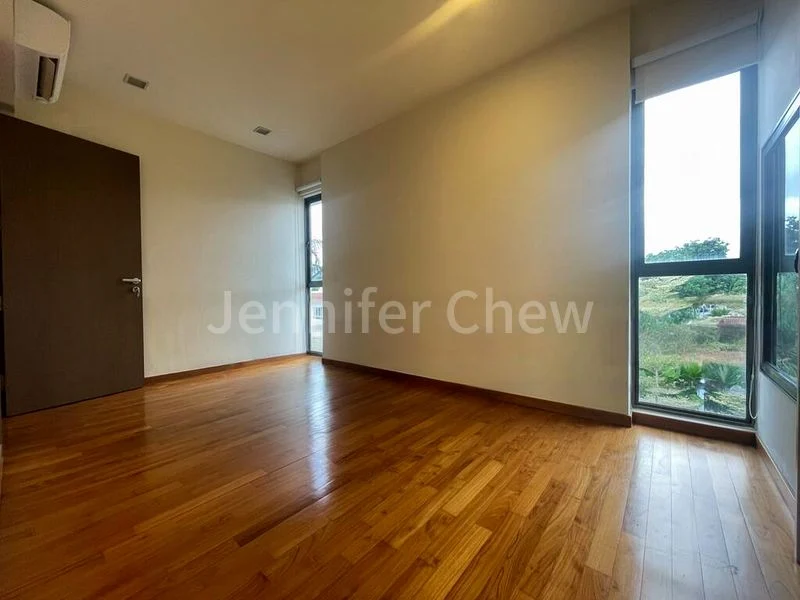 5 Bed Bungalow (Landed) for Rent in  Shamrock Villas - Image 4