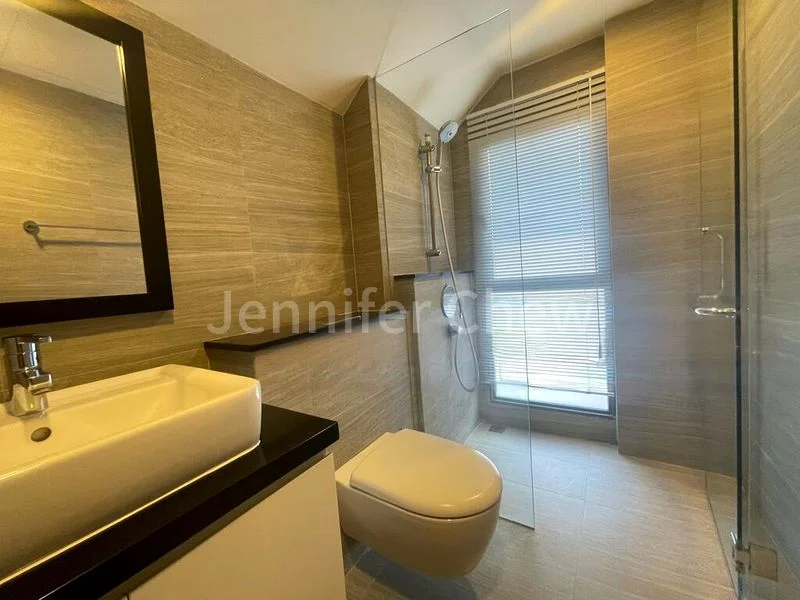 5 Bed Bungalow (Landed) for Rent in  Shamrock Villas - Image 2