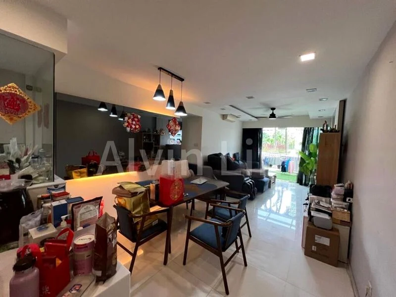 3 Bed Condo for Sale in  The Quartz - Image 8