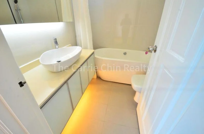 5 Bed Condo for Rent in  Spring Grove - Image 7