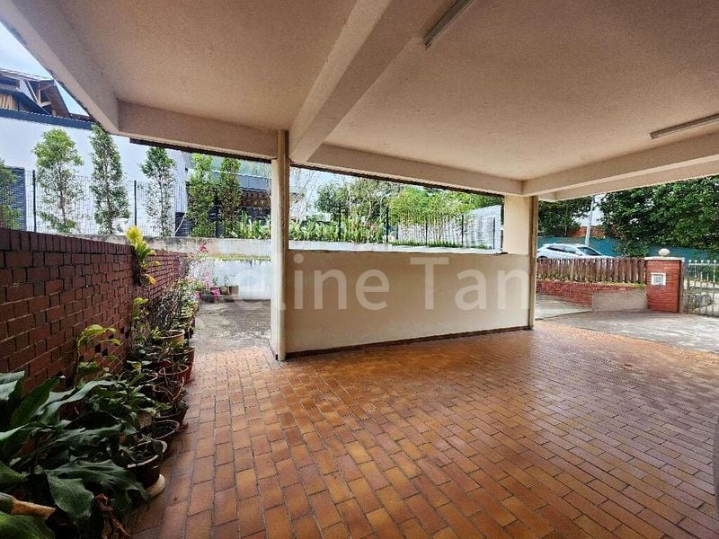 8 Bed Bungalow (Landed) for Sale around  Windsor Park Road - Image 6