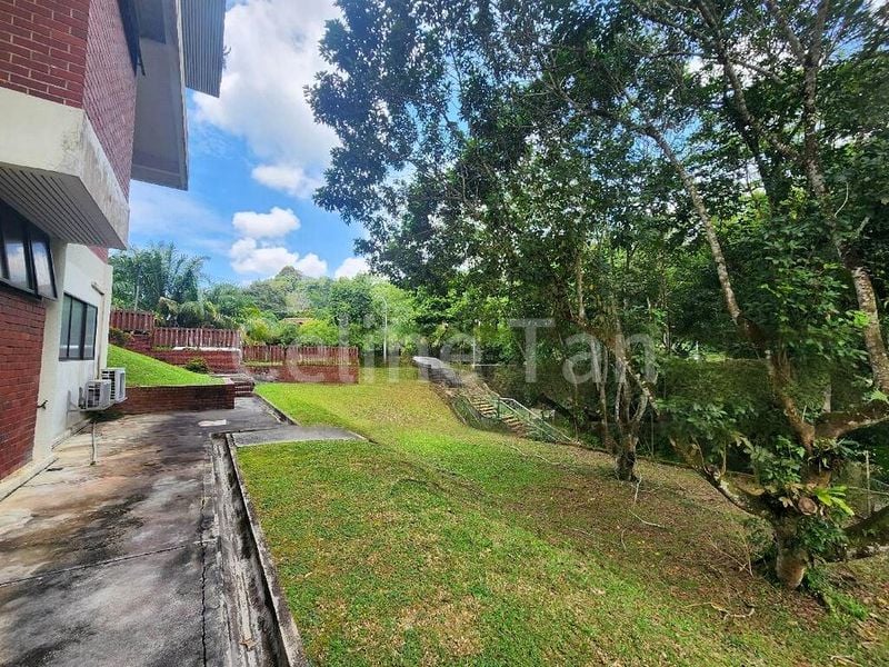 8 Bed Bungalow (Landed) for Sale around  Windsor Park Road - Image 3