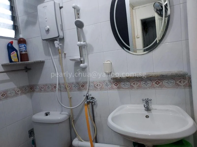 Master Room (HDB) for Rent in  476 Ang Mo Kio Avenue 10 - Image 5