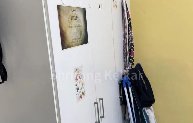 Common Room (HDB) for Rent in  46 Holland Drive - Image 9