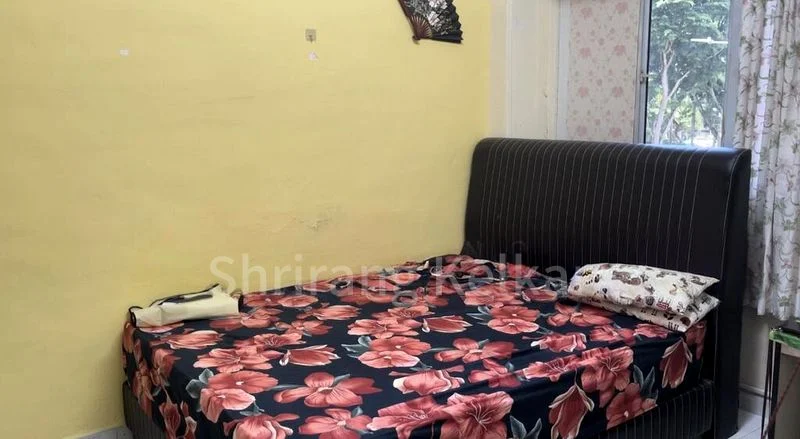 Common Room (HDB) for Rent in  46 Holland Drive - Image 10