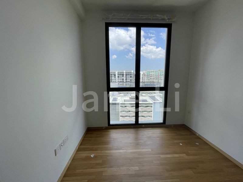 3 Bed Condo for Rent in  Park Colonial - Image 9