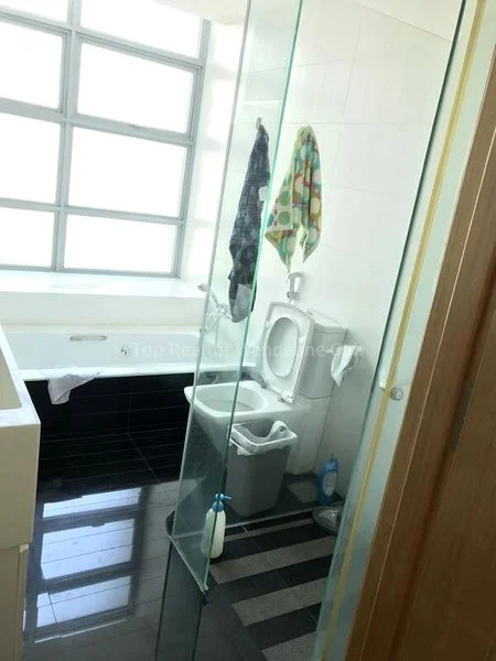 4 Bed Condo for Rent in  Park Infinia At Wee Nam - Image 16