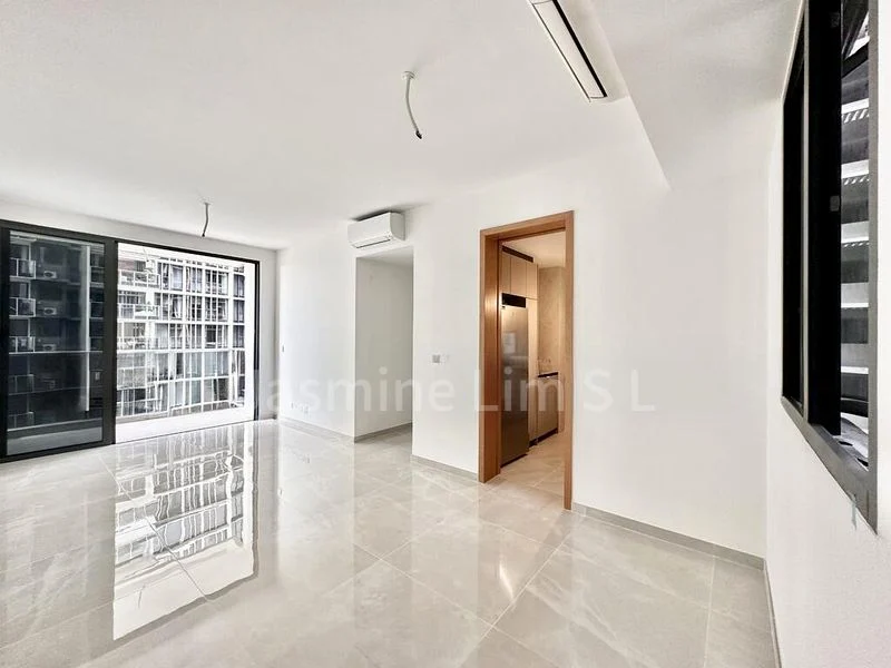 3 Bed Condo for Sale in  Penrose - Image 16