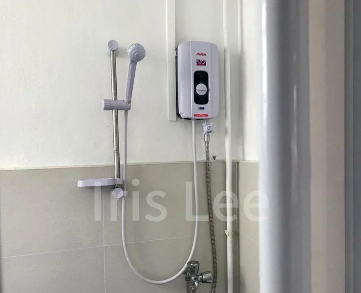 Common Room (Condo) for Rent in  Eng Aun Mansion - Image 6