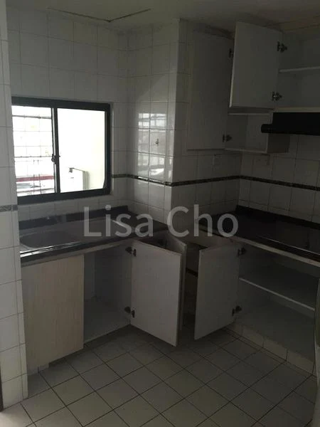 2 Bed Condo for Rent in  Cascadale - Image 5