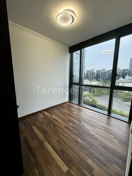 2 Bed Condo for Rent in  Hyll on Holland - Image 2