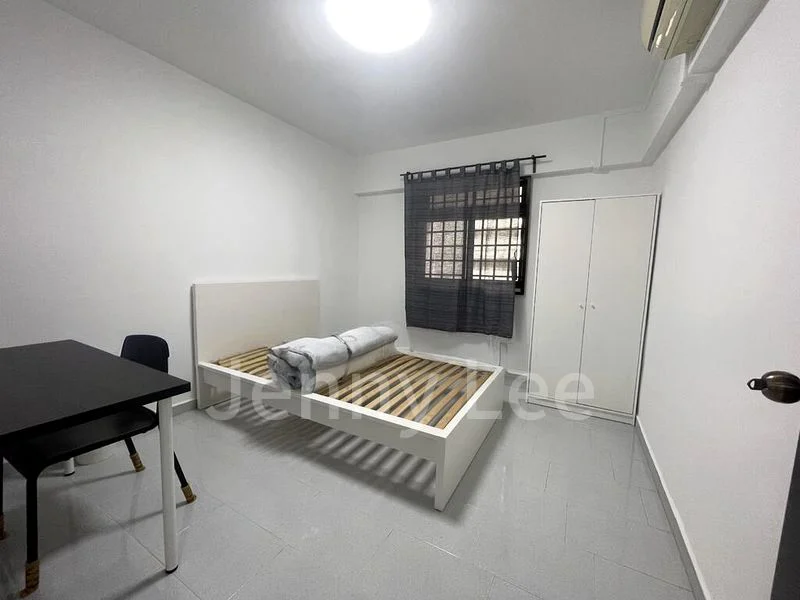 3 Room (3NG) HDB for Rent in  435 Clementi Avenue 3 - Image 4