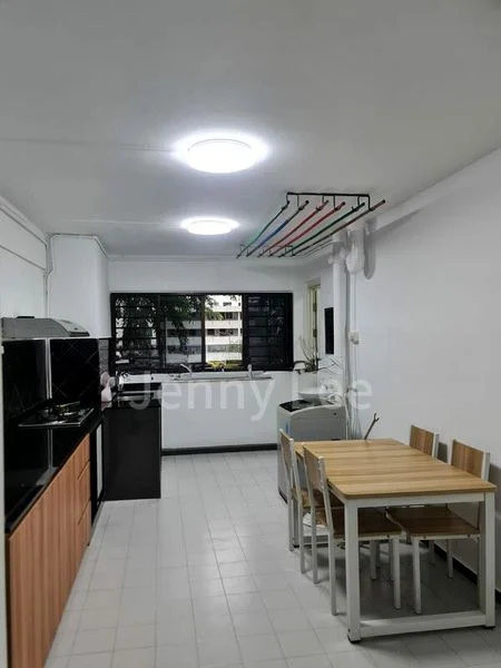 3 Room (3NG) HDB for Rent in  435 Clementi Avenue 3 - Image 5