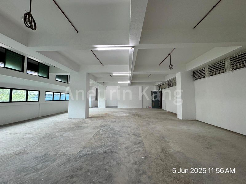 Factory / Workshop (B2) for Rent in  Ruby Industrial Complex - Image 1