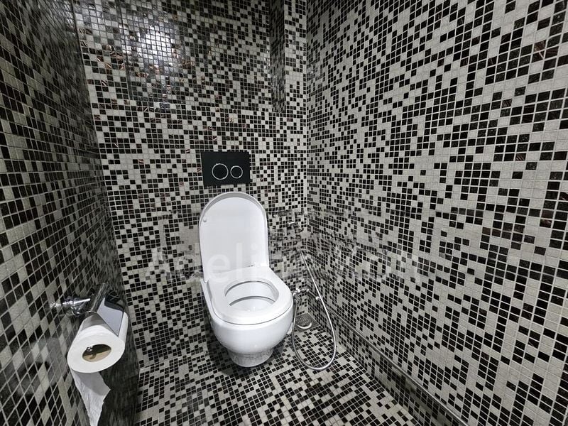 1 Bed Condo for Sale in  Fulcrum - Image 7