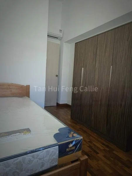 Common Room (HDB) for Rent in  130 Edgedale Plains - Image 5