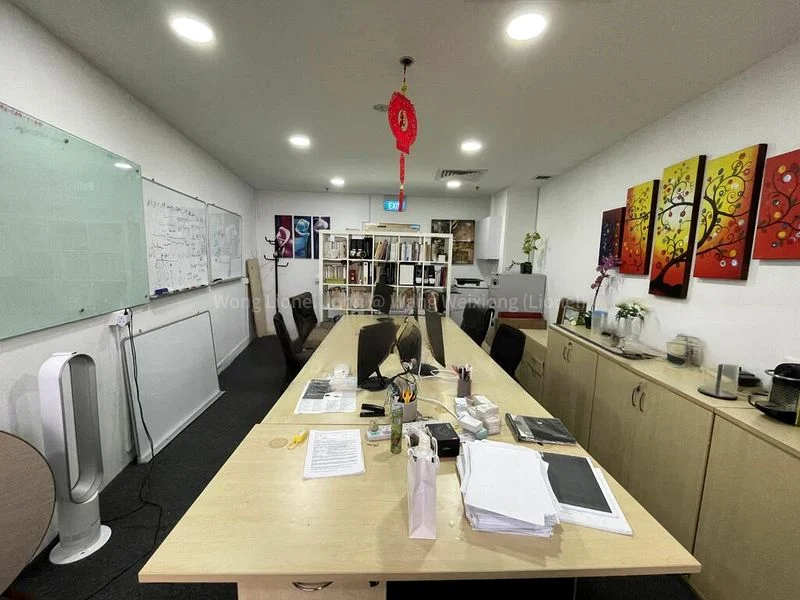 Office for Rent: The Plaza - Image 6