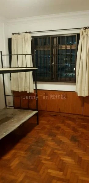 5 Room (5A) HDB for Rent in 279 Toh Guan Road - Image 11