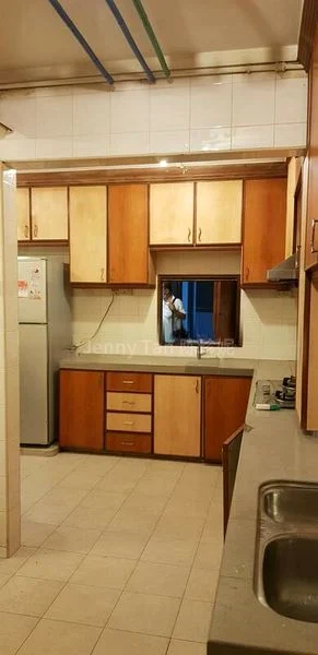 5 Room (5A) HDB for Rent in 279 Toh Guan Road - Image 18