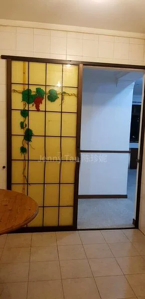 5 Room (5A) HDB for Rent in 279 Toh Guan Road - Image 4
