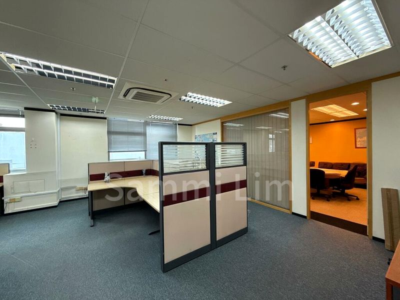 Office for Rent: Petro Centre - Image 3