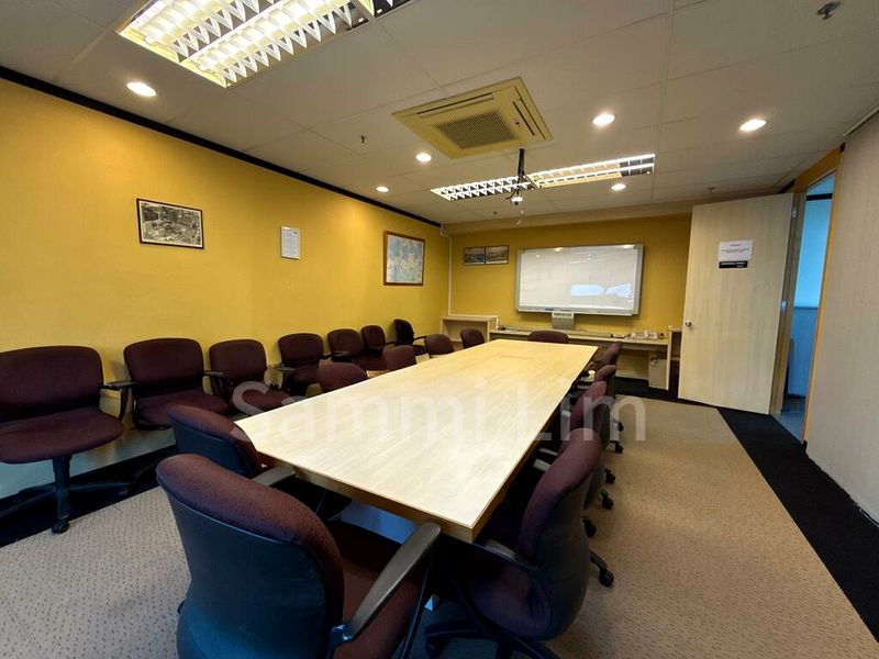 Office for Rent: Petro Centre - Image 4