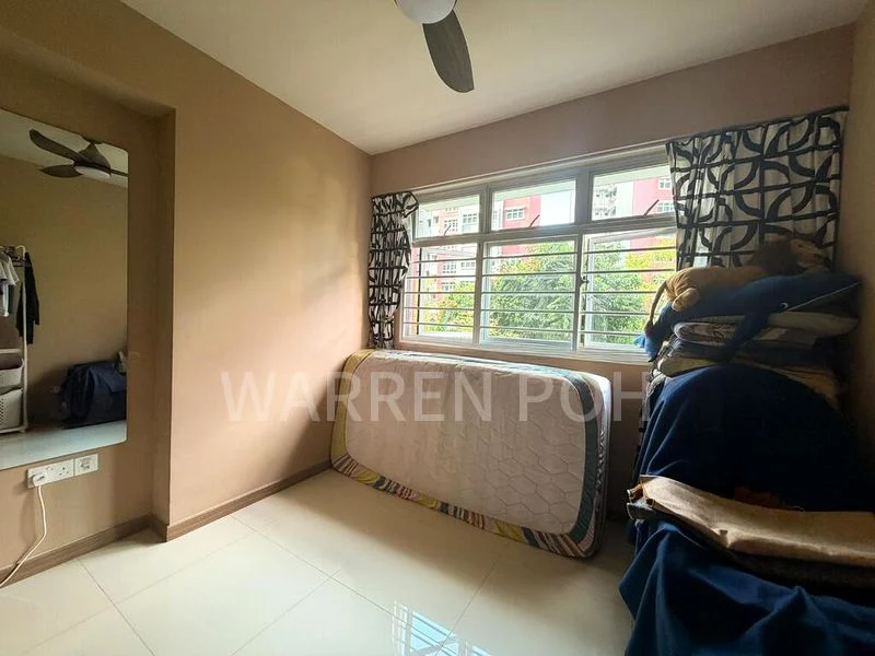 3 Room (3A) HDB for Sale in  Bukit Batok West Avenue 8 - Image 5