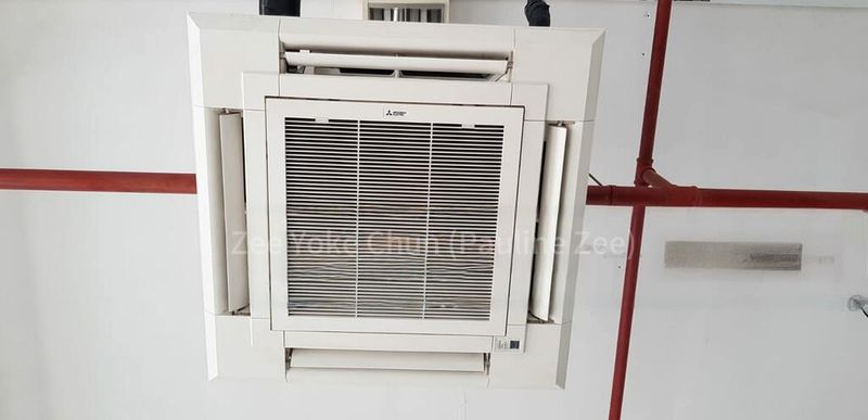 Light Industrial (B1) for Rent: Multi-Wide Industrial Building - Image 1