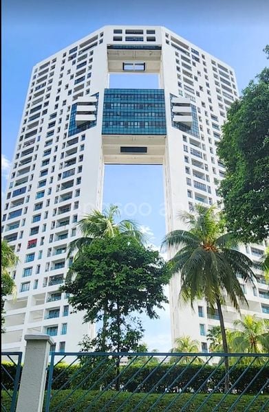4 Bed Condo for Sale in Skyline Residences - Image 1