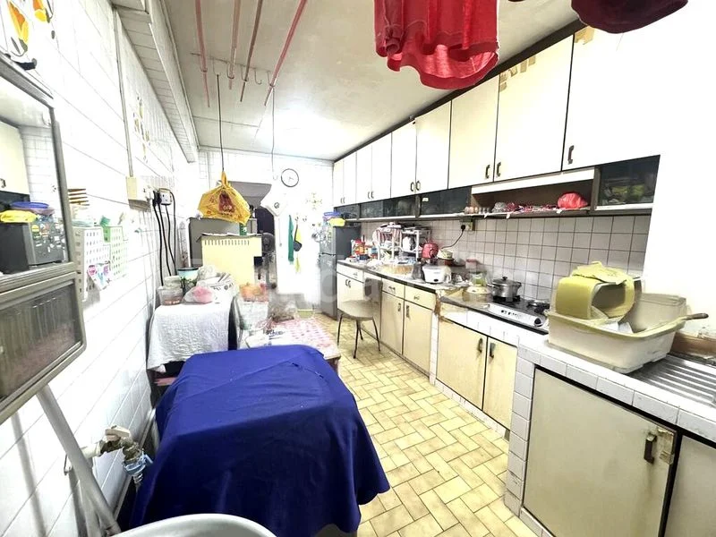 4 Room (4A) HDB for Sale in  116 Yishun Ring Road - Image 1