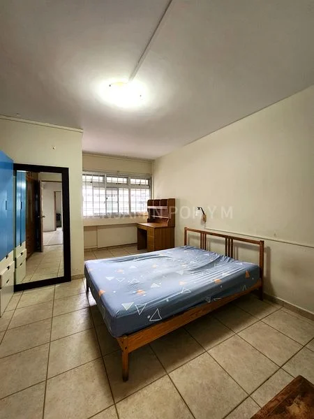 5 Room (5I) HDB for Rent in  214 Pasir Ris Street 21 - Image 7