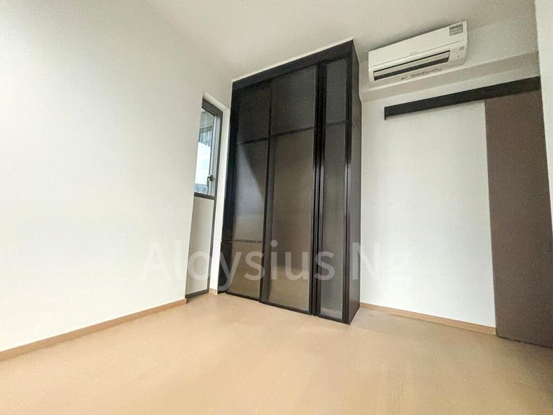 2 Bed Condo for Rent in  Newport Residences / Newport Tower - Image 7