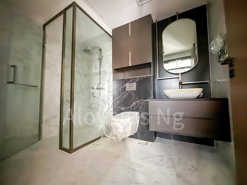 2 Bed Condo for Rent in  Newport Residences / Newport Tower - Image 9