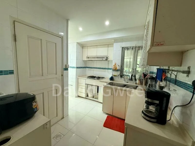 6 Bed Corner Terrace (Landed) for Sale in  Holland Road - Image 4