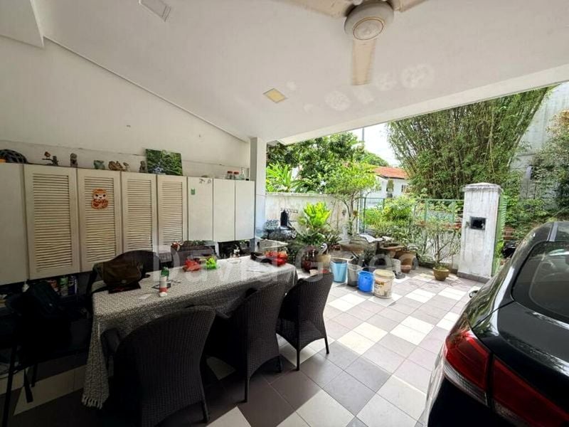 6 Bed Corner Terrace (Landed) for Sale in  Holland Road - Image 3