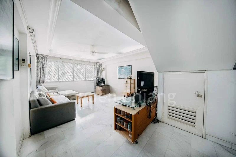 Maisonette HDB for Sale in  895 Tampines Street 81 - Image 8