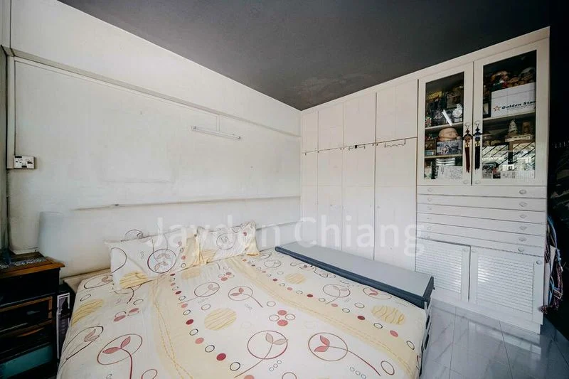 Maisonette HDB for Sale in  895 Tampines Street 81 - Image 3