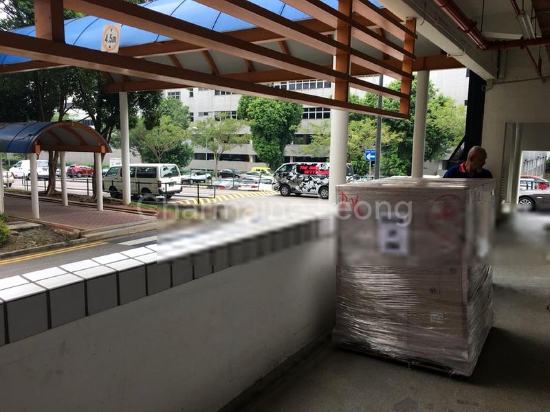 Light Industrial (B1) for Rent: Redhill Industrial Estate - Image 3