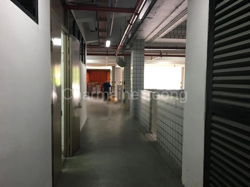 Light Industrial (B1) for Rent: Redhill Industrial Estate - Image 6