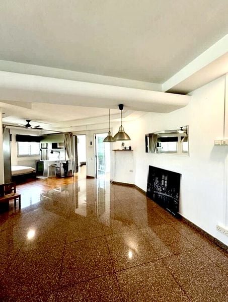 Executive HDB for Rent in  402 Bukit Batok West Avenue 7 - Image 3